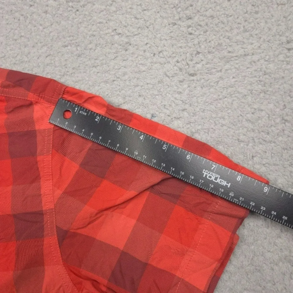 The North Face Monanock Shirt Mens Large Red Plaid Nylon Hiking Button Up